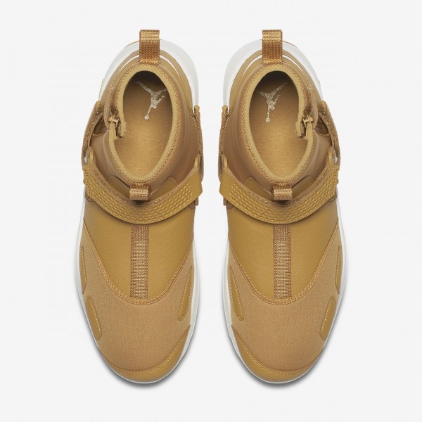 Nike Jordan Trunner Lx high Outdoor Schuhe Herren Gold Weiß Gelb 742-48813