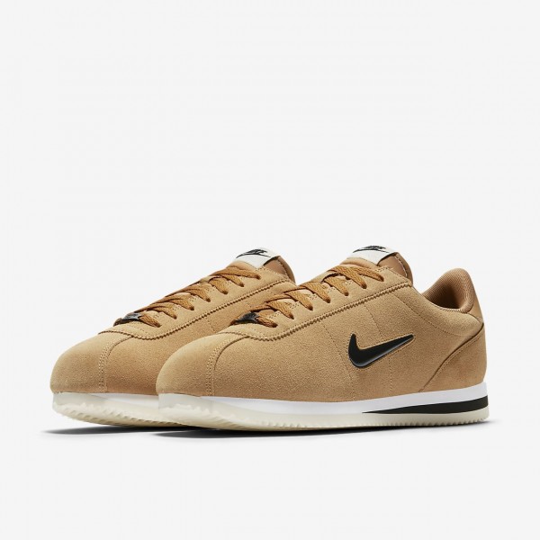 Nike Cortez Basic Se Freizeitschuhe Herren Gold Weiß Schwarz 578-14467